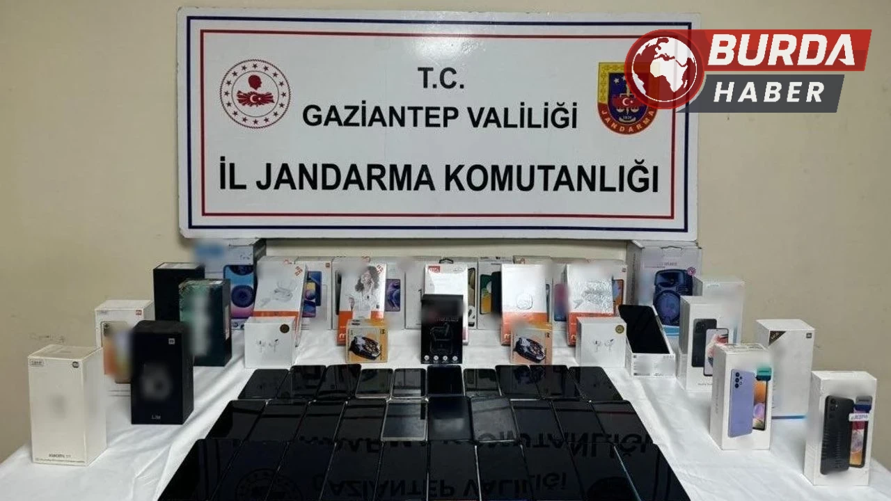 Gaziantep'te 1 milyon TL değerinde kaçak cep telefonu operasyonu!