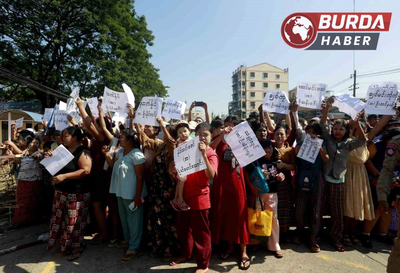 Myanmar’da 77. bağımsızlık günü dolayısıyla 5 bin 864 mahkuma af!