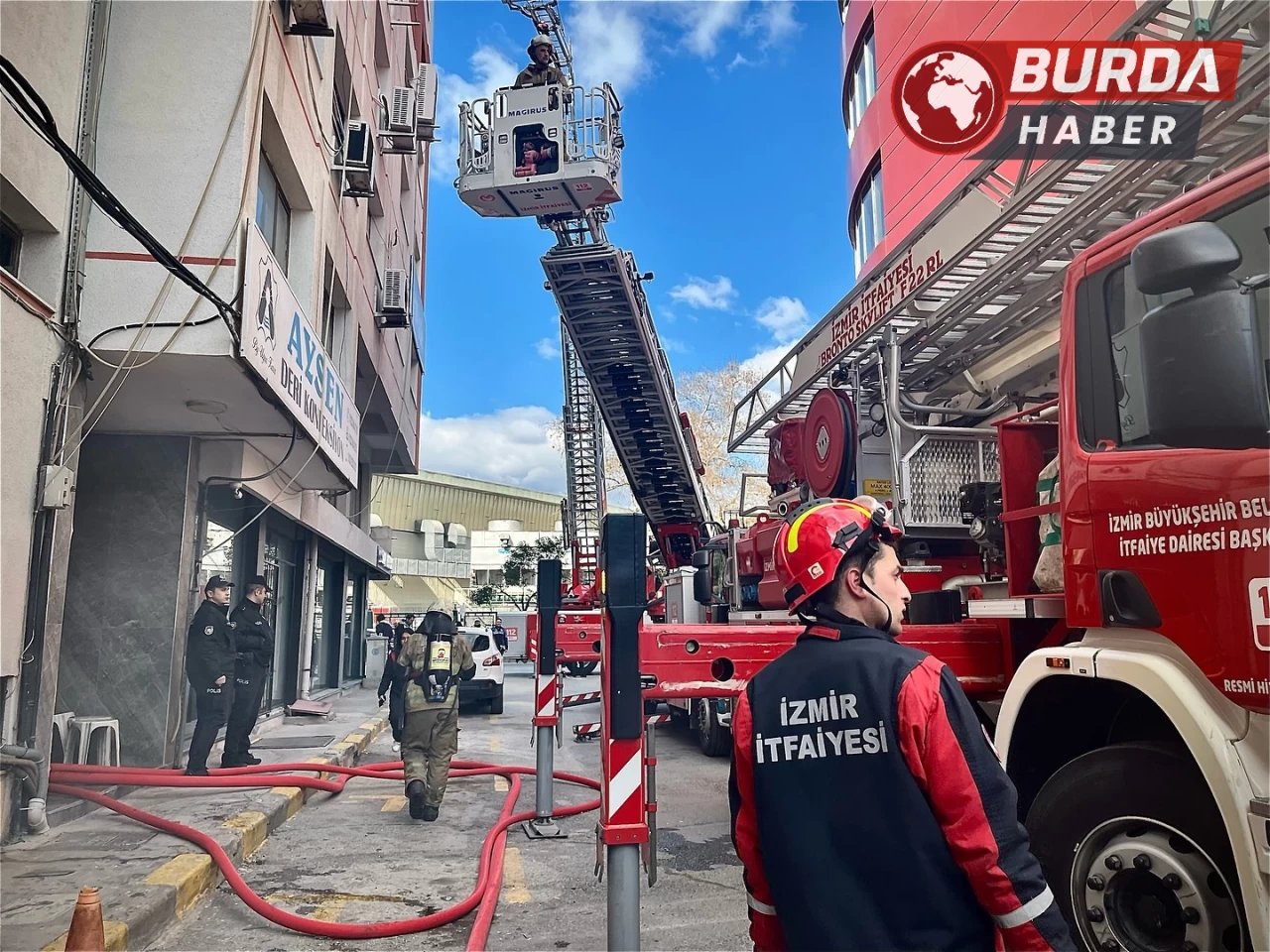 İzmir'de bir İş hanında çıkan yangın erken müdahale ile söndürüldü.