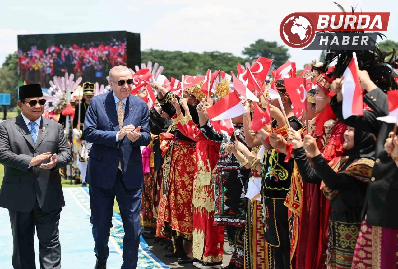 Cumhurbaşkanı Erdoğan,Endonezya Devlet Başkanı Subianto ile görüştü.