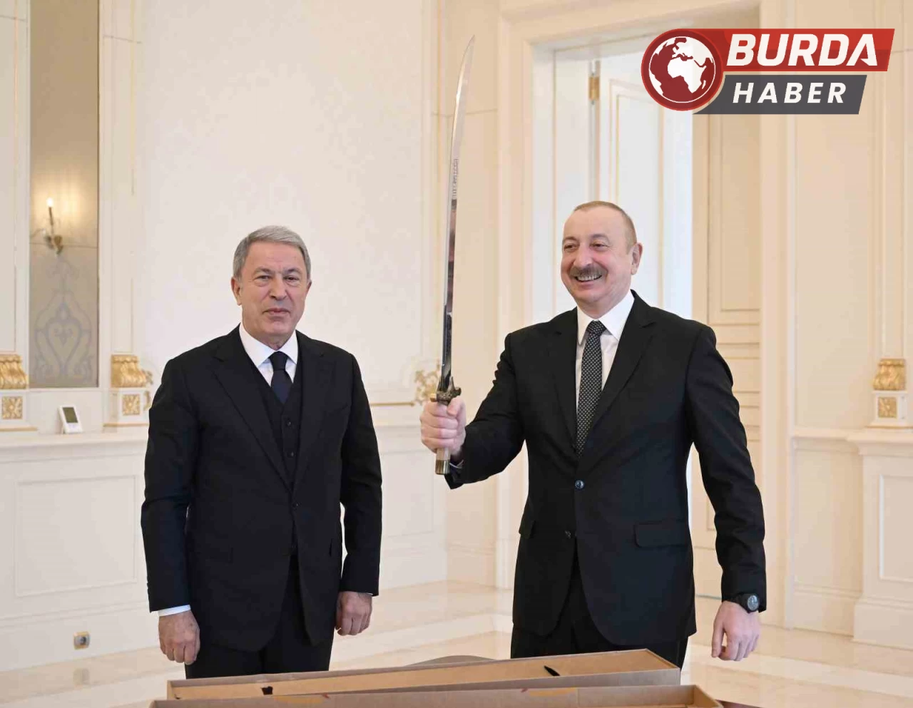 Aliyev, TBMM Milli Savunma Komisyonu Başkanı Akar’ı kabul etti.