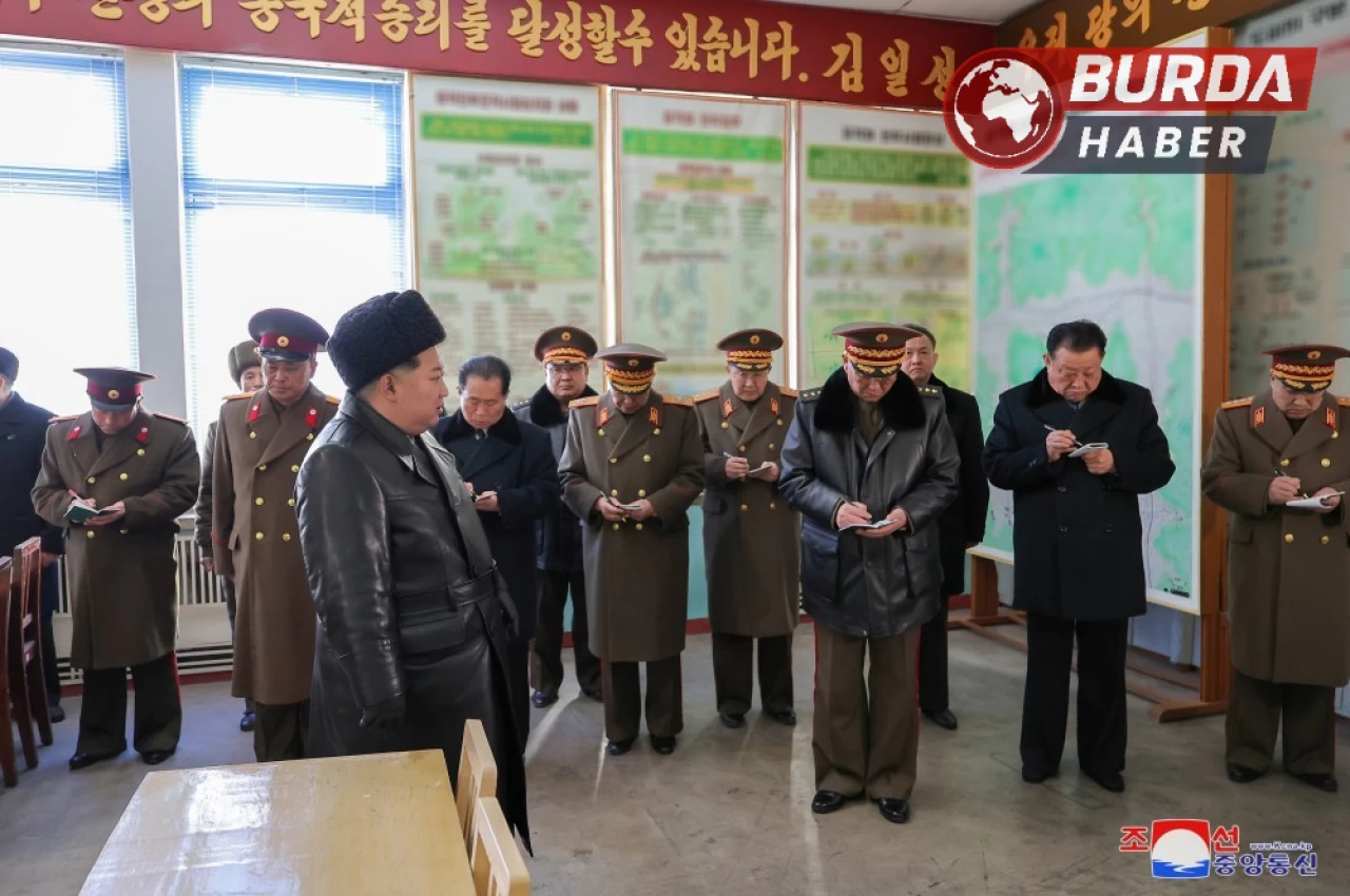 Kuzey Kore lideri Kim Jong-un’den "modern ordu" talimatı!