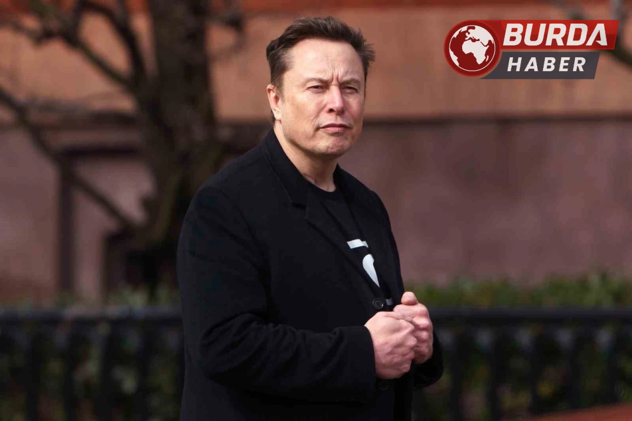 Elon Musk’tan Polonya Dışişleri Bakanına: "Sessiz ol, küçük adam"