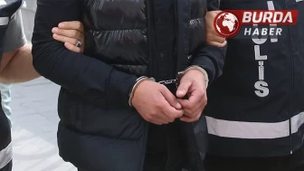 Yüreğir'de iş yerlerine silahlı saldırı düzenleyen 3 zanlı yakalandı.