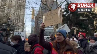 New York’ta Trump yönetimi ve Elon Musk’a karşı protesto düzenlendi!