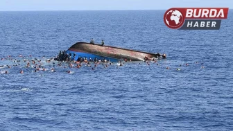 Lampedusa Adası açıklarında göçmenleri taşıyan bot battı.