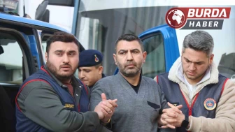 "MİT’çiyim, burada çalışmam gerekiyor" diyerek kendisini işe aldırdı.