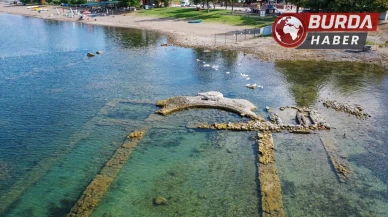 İznik Gölü'nde Binlerce Yıllık Tarihi Bazilika Kuraklıkla Açığa Çıktı.