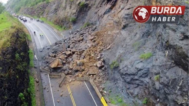 Artvin'in Arhavi İlçesinde Toprak Kaymaları Devam Ediyor!