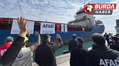 15. "İyilik Gemisi", Mersin Limanı'ndan Gazze’ye doğru yola çıktı.