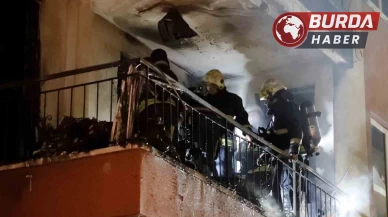 Balkona stoklanan cep telefonu bataryaları bomba gibi patladı.