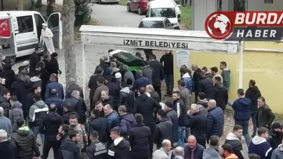 Oğlunu boğarak öldüren baba ceza almadan beraat etti.