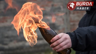 Bağcılar'da Polis Aracına EYP ve Molotoflu Saldırı Gerçekleştirildi.