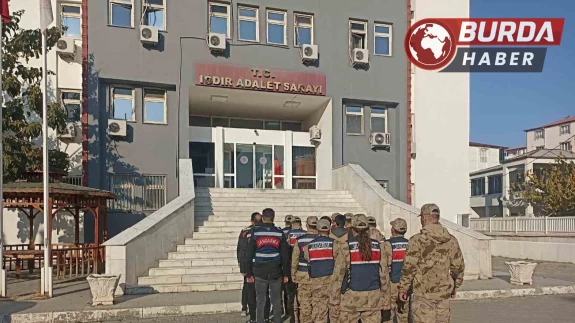 Iğdır'da Kaçak Botoks İlacı ve Sentetik Hap Operasyonu!