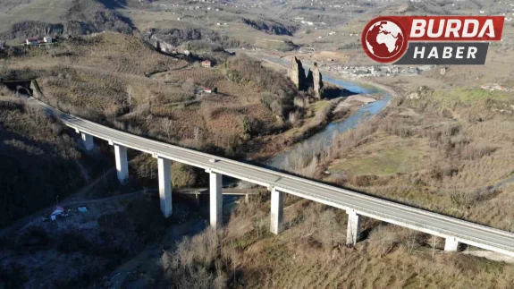 Asrın projesinin Ordu etabı ile Karadeniz-Akdeniz arası 6 saate indi.