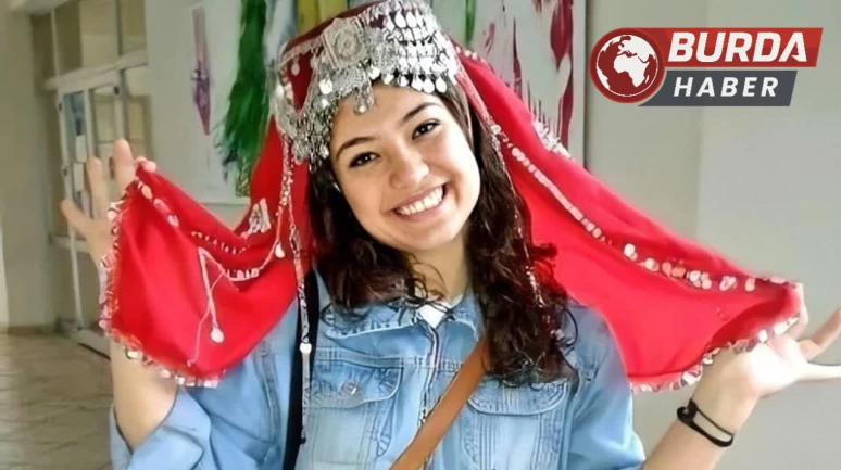 Çorum'da Şehit Aybüke Öğretmen Kabri Başında Dualarla Anıldı.