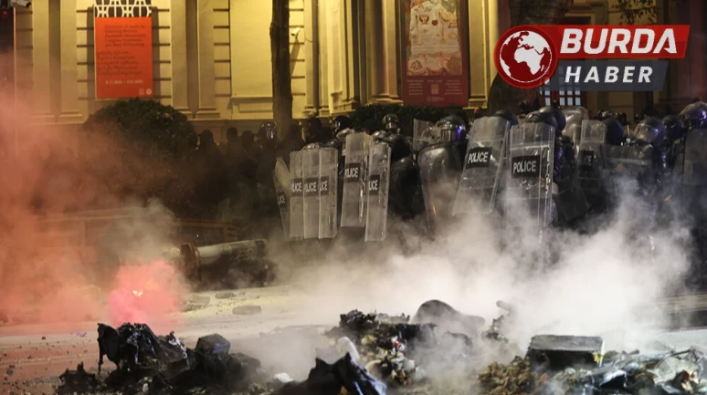 Gürcistan’da 113 polis yaralandı, 224 protestocu gözaltına alındı.