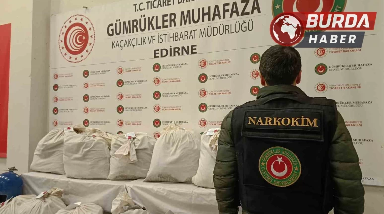 Kapıkule Gümrük Sahası’nda 217 kilogram uyuşturucu ele geçirildi.