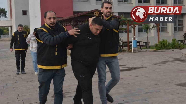 Adana’da tahliye olan kişi, cezaevinden çıkınca husumetlisini öldürdü.