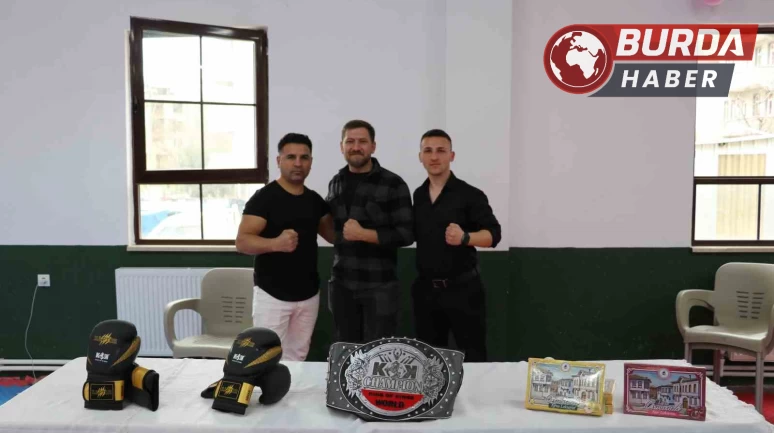 Dünya Kickboks Yıldızı Erkan Varol, Osmanelispor’da!