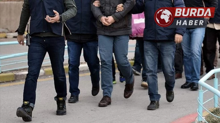 İBB gözaltıları sonrası provokatif paylaşım yapan 37 kişi yakalandı